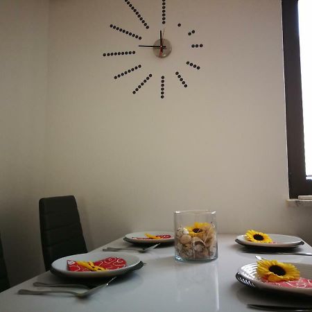 Vila House Čeh Črni Kal Exteriér fotografie