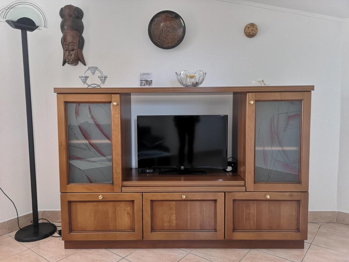 Vila House Čeh Črni Kal Exteriér fotografie